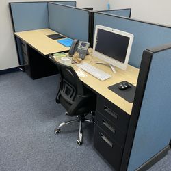 6 Office Cubicles 