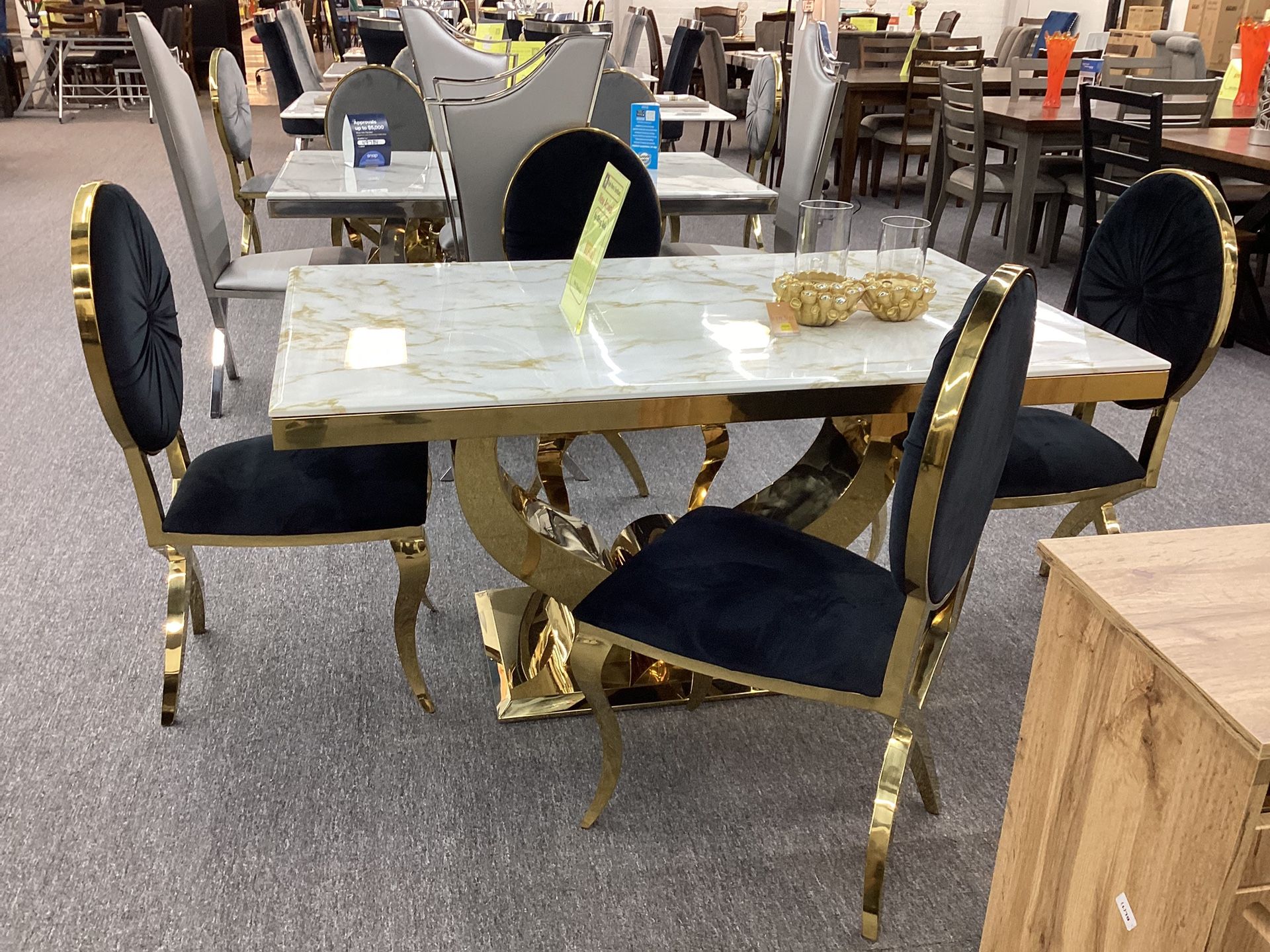 5 Pc Dinning Table $1,699.99