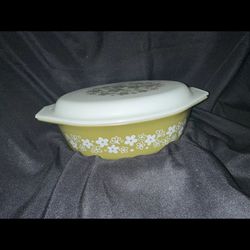 Pyrex Corning Spring Blossom #045 Casserole Dish with Lid