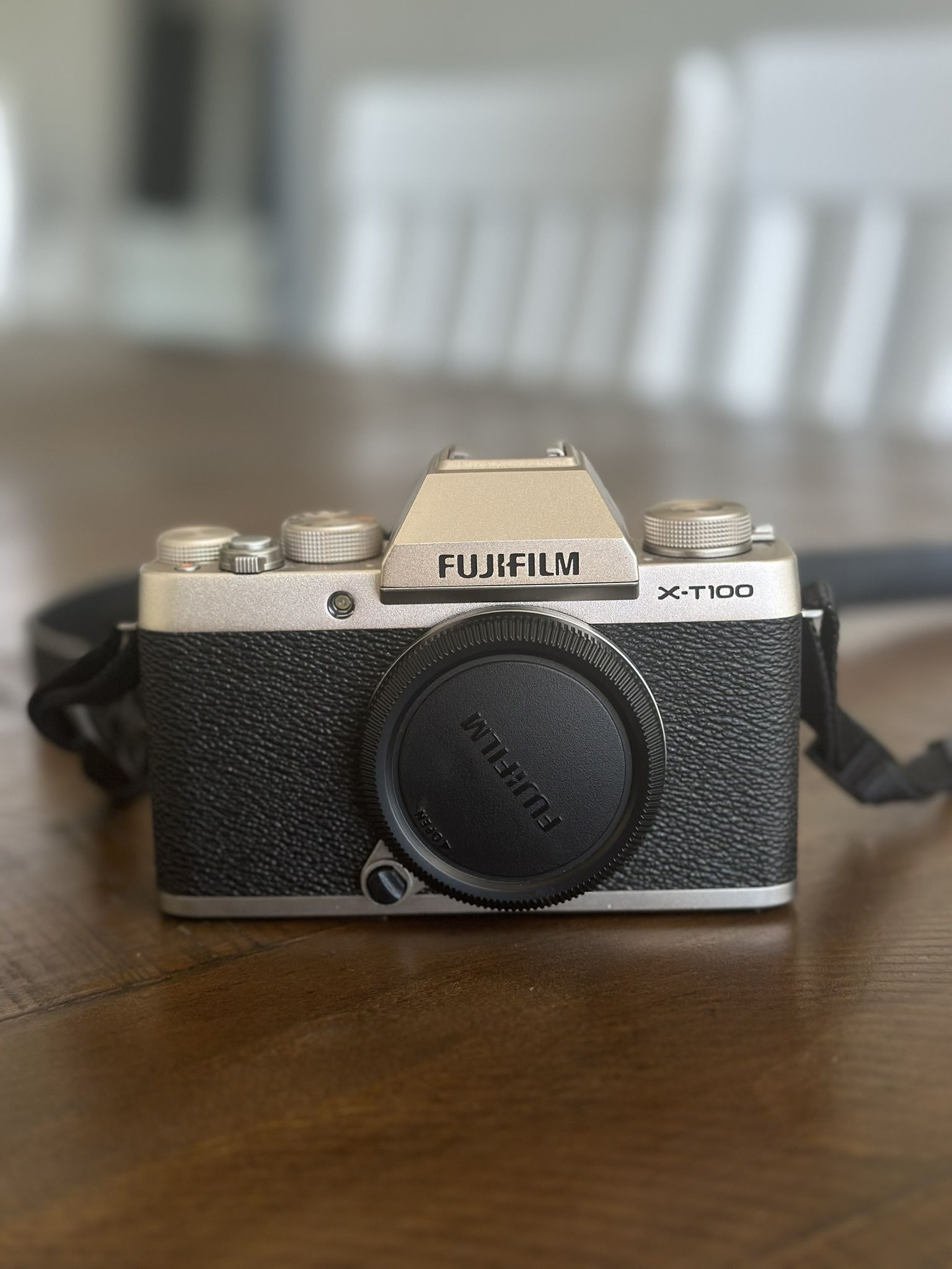 Fujifilm X-T100 24.2MP Digital Camera - Champagne Gold (Kit with XC15-45mm...