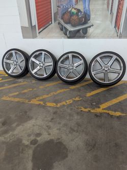 Irocs 26" rim and tire set 5 lug