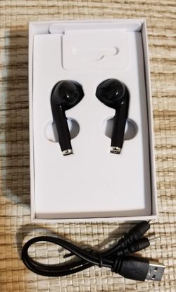 Black earbuds wireless bluetooth