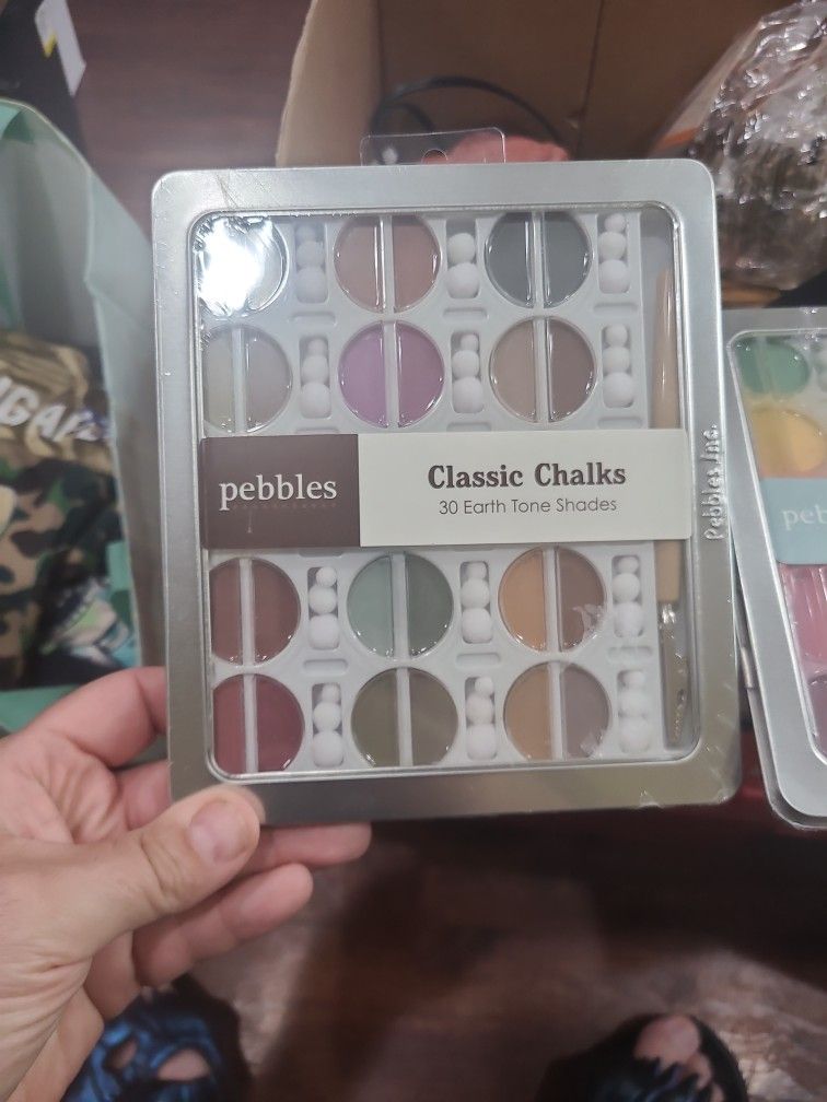 Pebbles Inc. Classic Chalks Set
60 Colors Earth Tones & Jewel Tones NEW sealed package