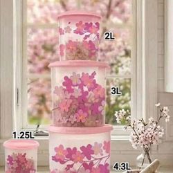 Tupperware 