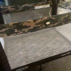 Graco Camouflage Pack N Play