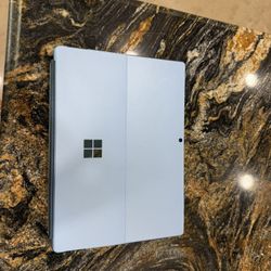 Surface Pro 9 with Keyboard