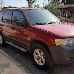 2006 Ford Escape 