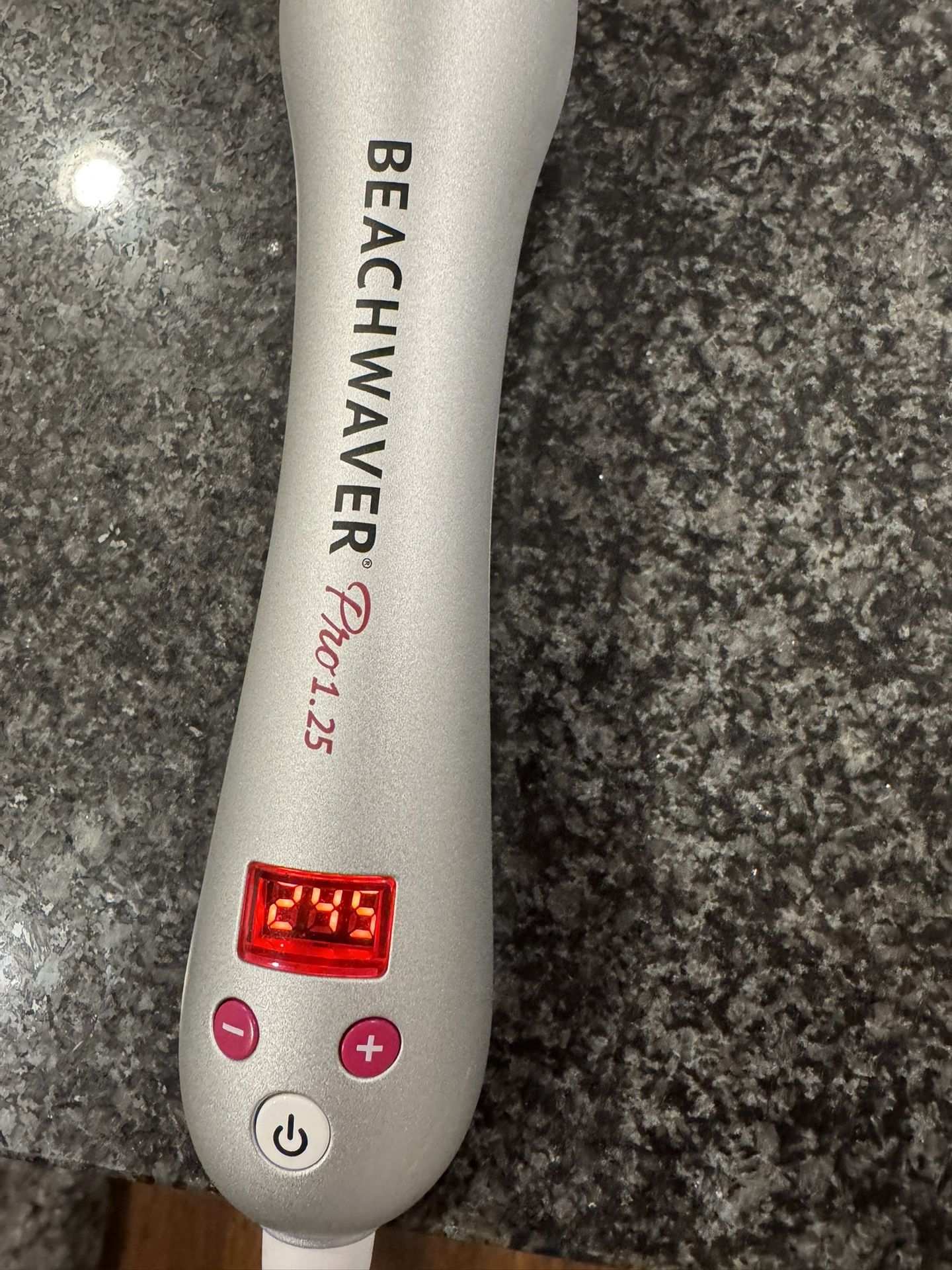 Beachwaver Pro 1.25 Hair Styler
