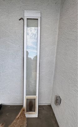 Sliding door dog door insert