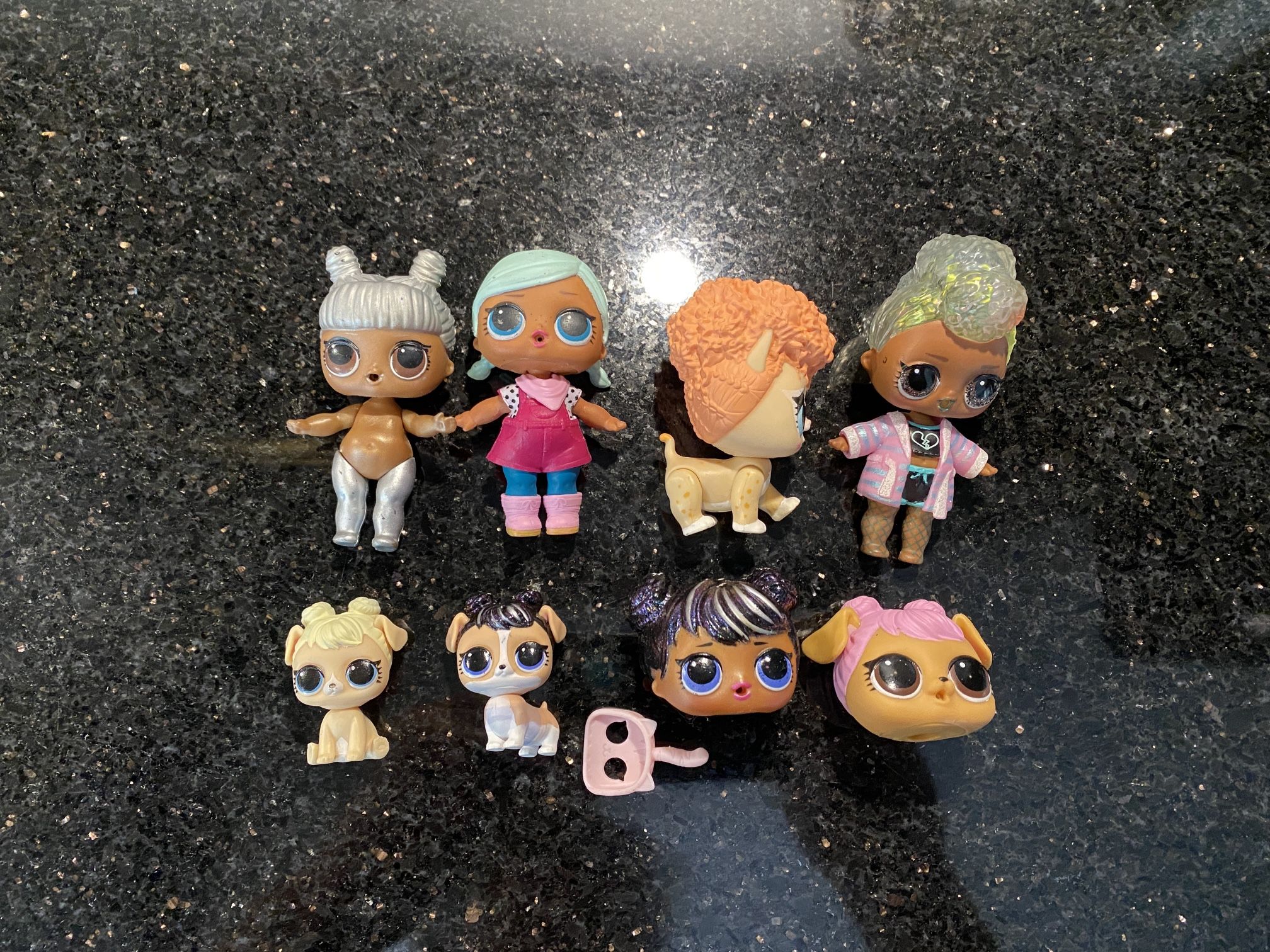 LOL Surprise Dolls Pets & Interchangeable Doll Heads