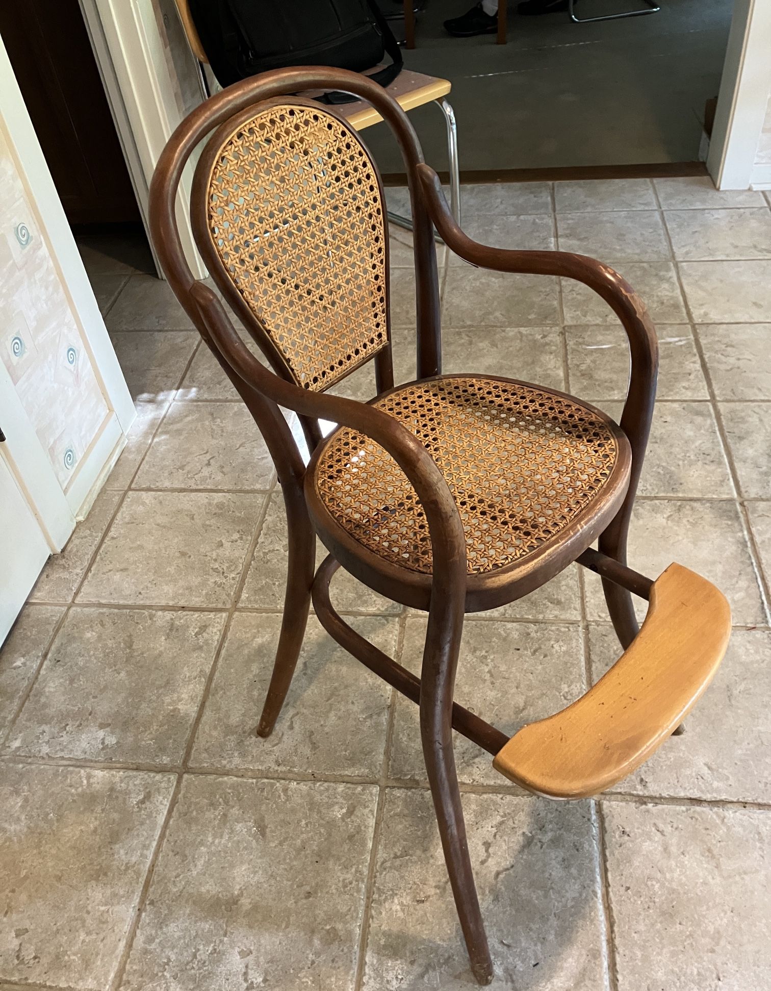 Vintage Bentwood High Chair With Removable Tray