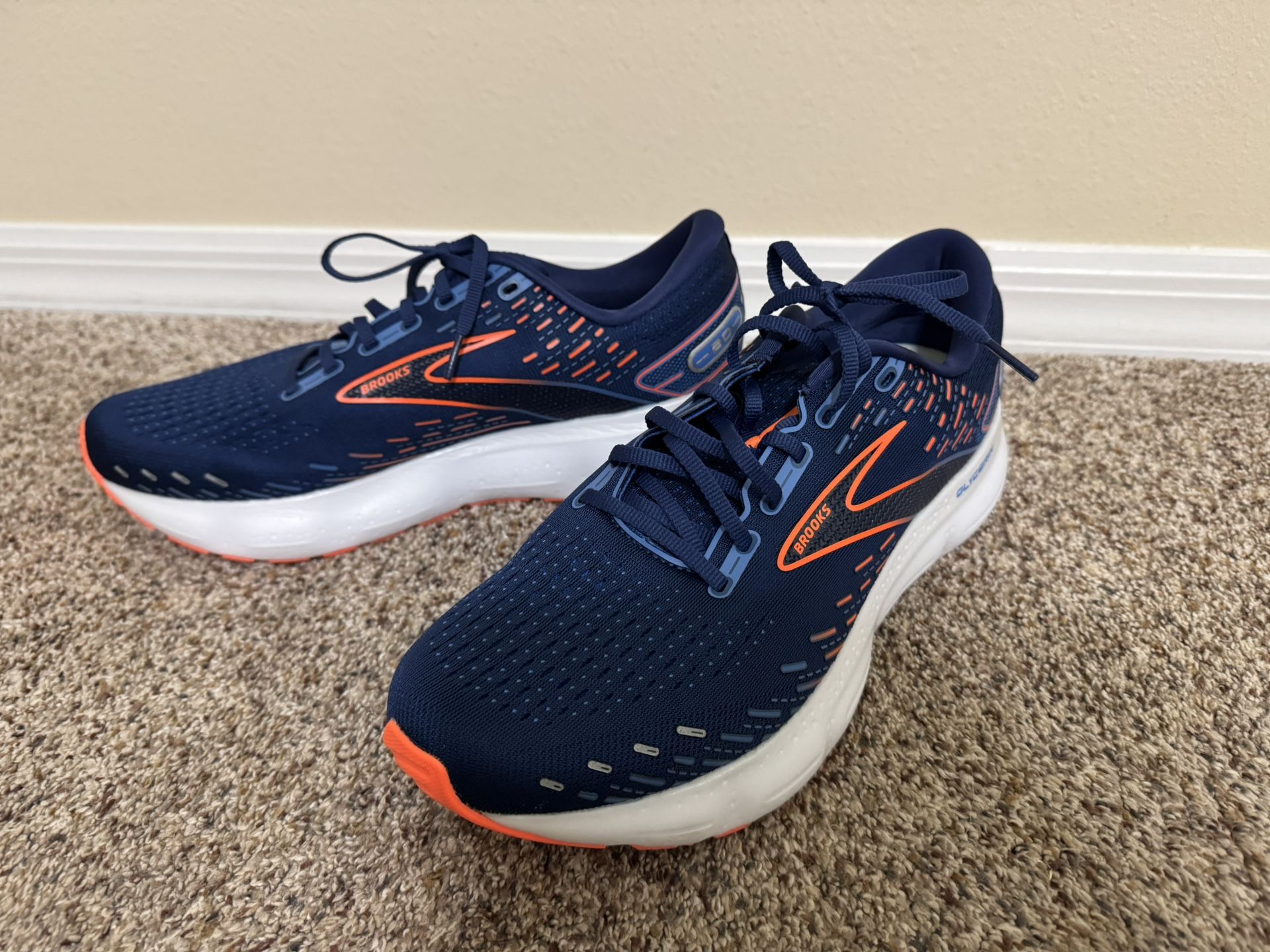 Brooks Men’s Glycerin 20 Running Show