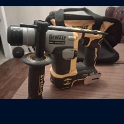 20v Dewalt Brushless Hammer Drill Atomic Bull In Excellent Condition $140 Firm
