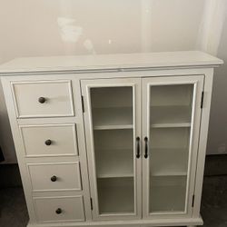 White Wood Dresser 