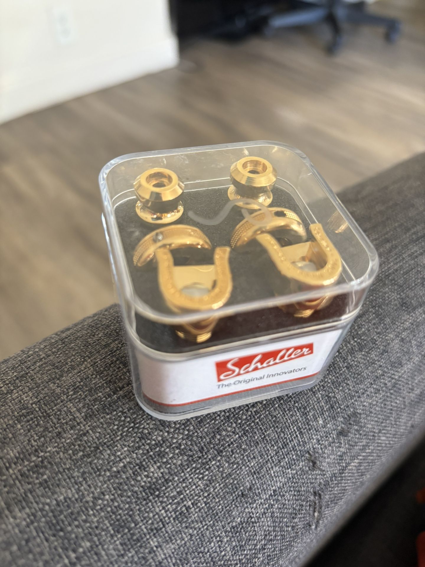 Schaller guitar strap Locks GOLD