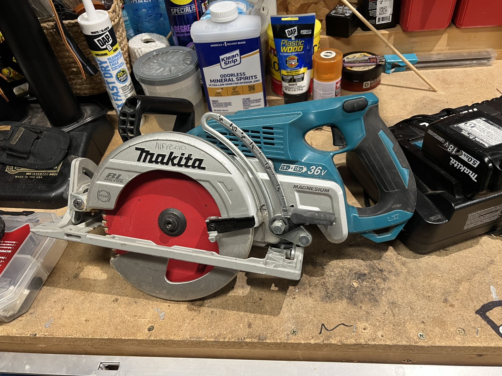 Makita