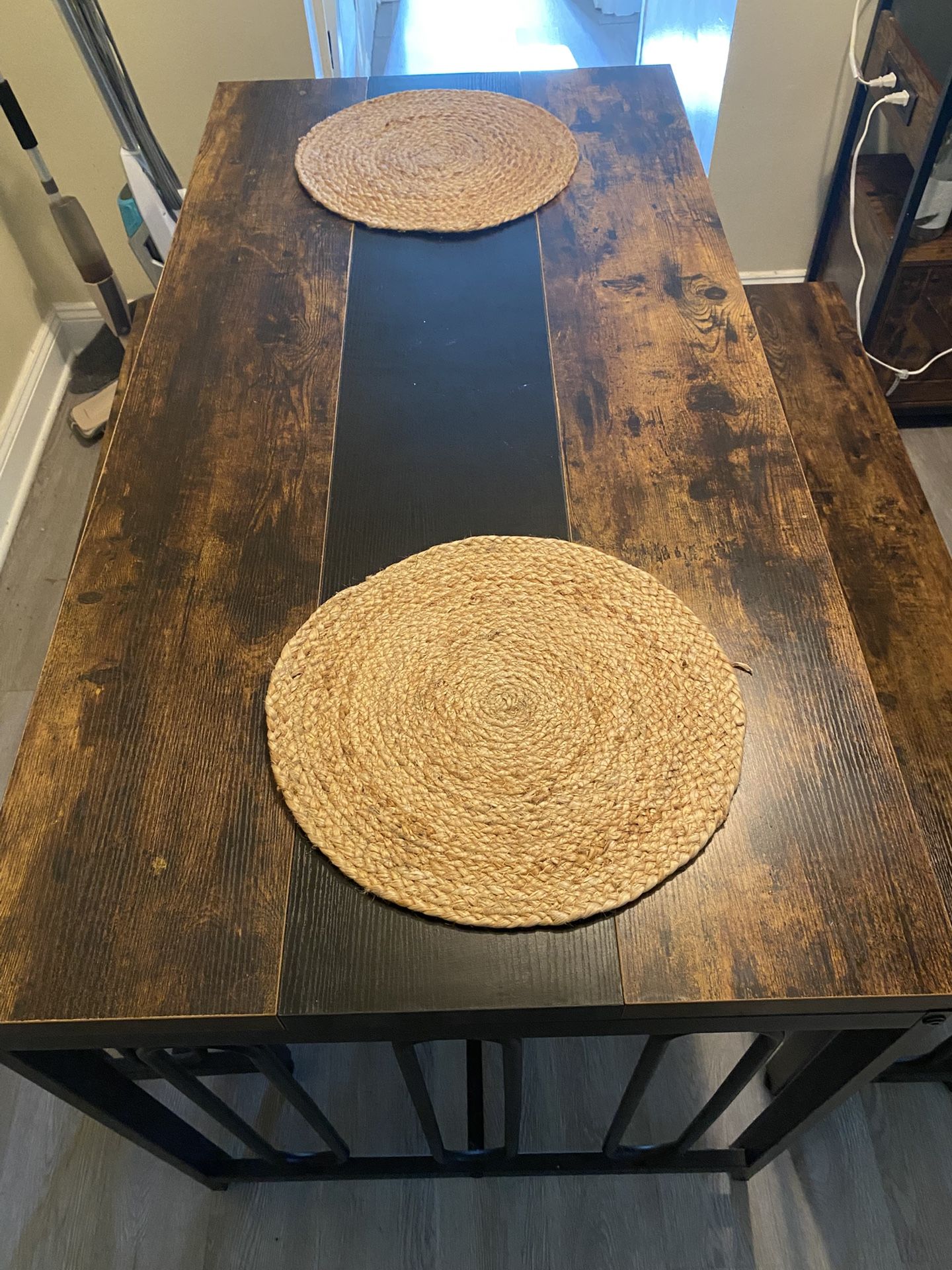 Rustic Farm Table Set – Sturdy Metal Frame, Great Condition! Kitchen & Dining