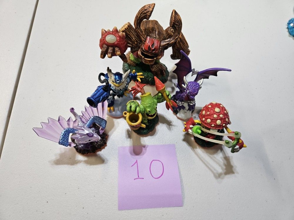 Skylander Giants Starter Lot