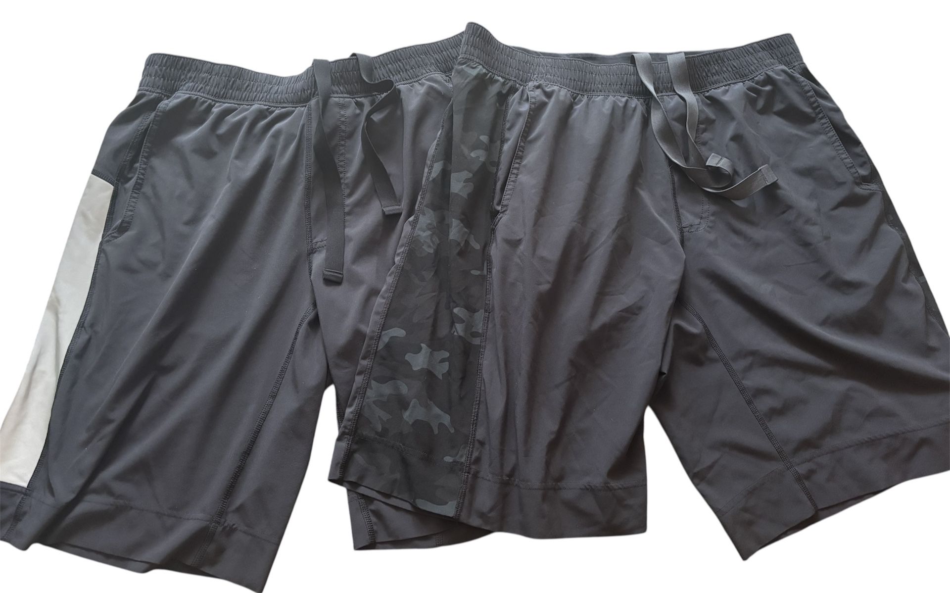 Lot of 2 LULULEMON T.H.E. Short Mens Performance Linerless 11" Shorts XL Gym Run