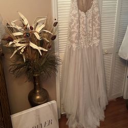 Wedding Dress- Galina Signature- Bedazzled Ivory & Champagne- Mermaid Style w Small Train- New w Tags 