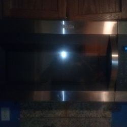 Over The Oven Microwave