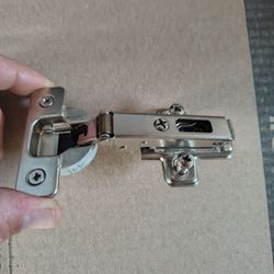 Soft Close Cabinet Hinges