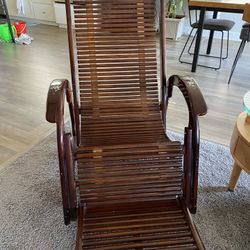 Lounge  Chairs  By Wood 