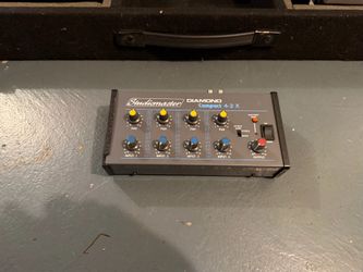 Compact Microphone Mixer – Great Condition