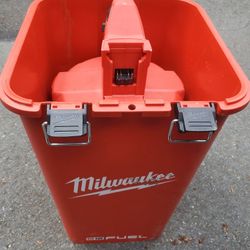 Milwaukee Cable Drive Lockung Sistem