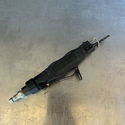 Mac Tools Mini Air Saw