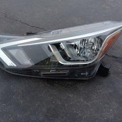Nissan Kicks Headlight 