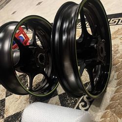 !! Gsxr1000 Wheels !!!
