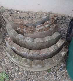 Curved Cement Landscape Edging