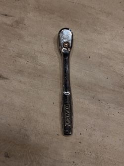 DeWalt Chrome Ratchet Wrench