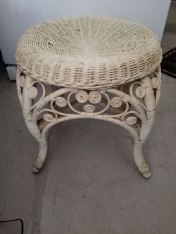 Antique wicker seat excellent condition