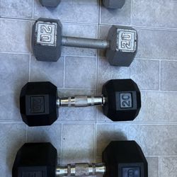 Dumbbells  Weights 1(30LB) 2(20LB) 1(10LB)