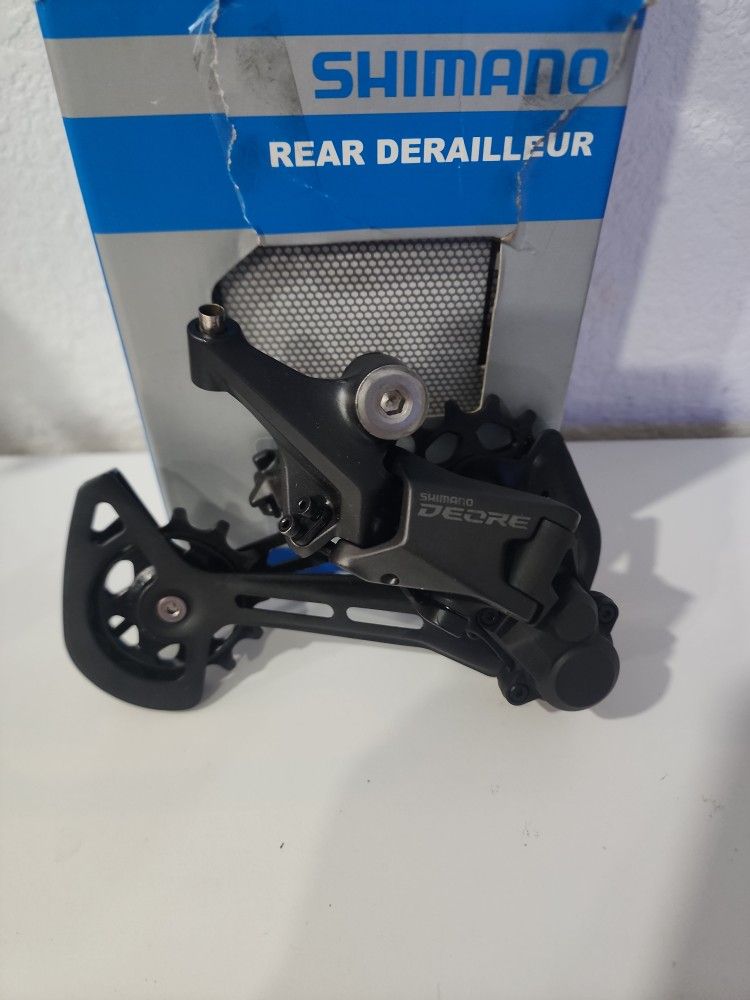 SHIMANO Deore Rd-M5100 Rear Derailleur