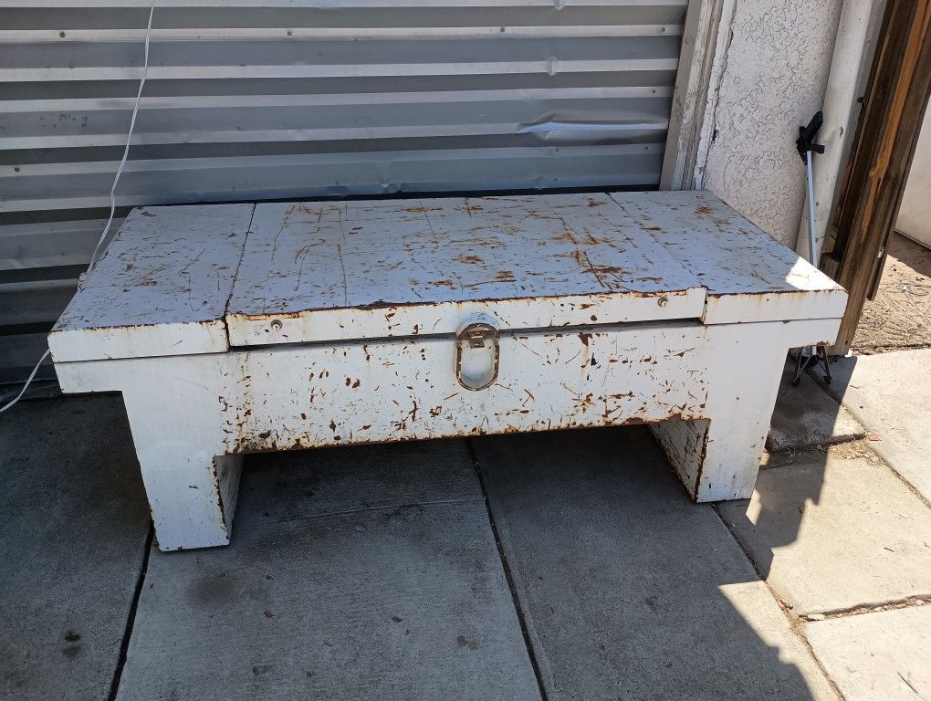 MCWELCO TRUCK TOOLBOX