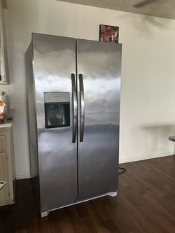 fridge negotiable price