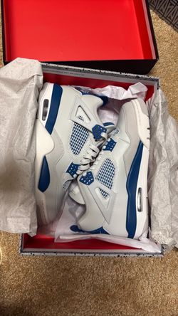 Air Jordan 4 military blue