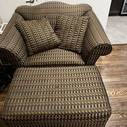 Large Chair With Ottoman And Pillows