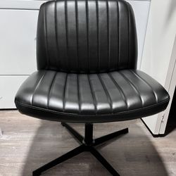 “Criss cross” Chair