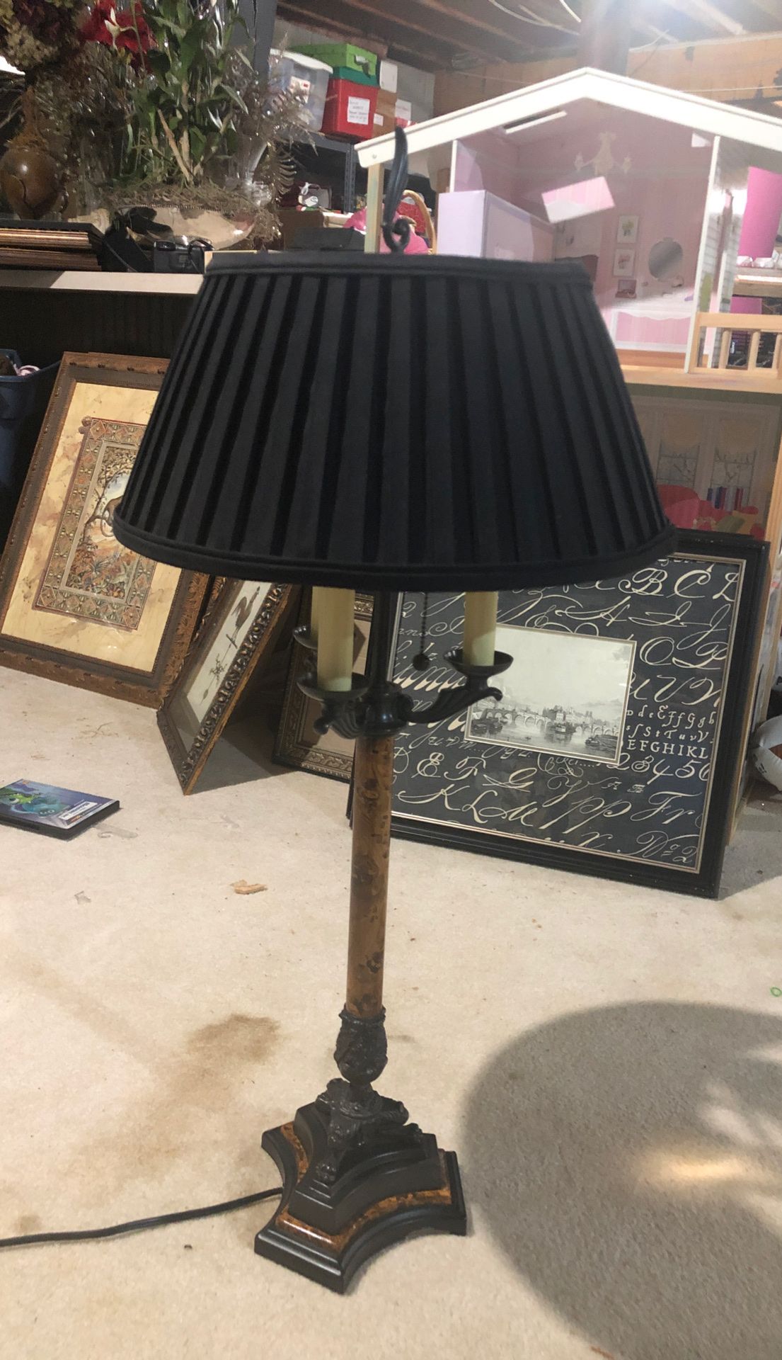 Lamp sturdy