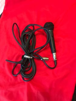 SHURE BG 3.0 Dynamic low2 🎤 and cable