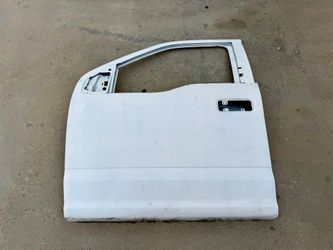 2015 - 2020 FORD F-150 LEFT DRIVER SIDE FRONT DOOR OEM