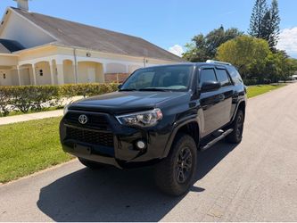 2017 TOYOTA 4Runner SR5