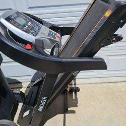 Ancheer Treadmill... Nice Condition !