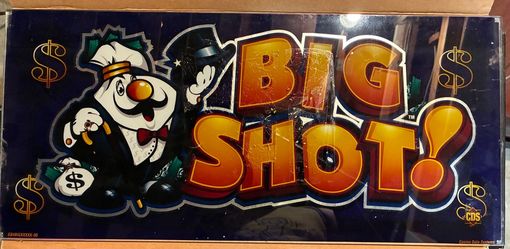 Slot machine belly glass