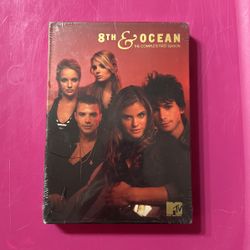 DVD The Complete First Season