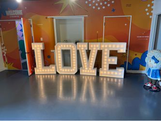 Marquee light up letters